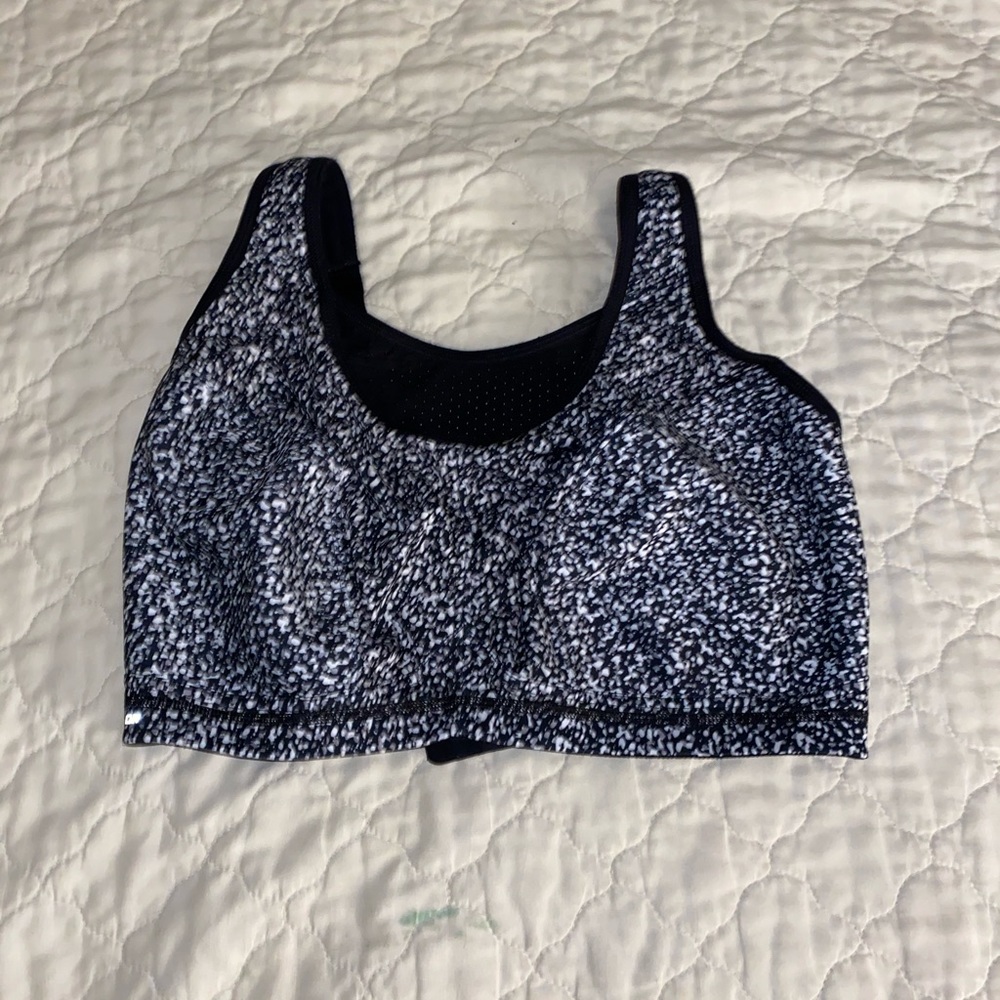 Plus Size No Bounce Sports Bra